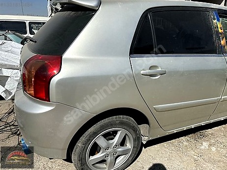 Toyota Corolla Çamurluk (Arka) çıkma parça