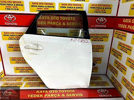 Toyota Auris Kapı (Arka Sağ) çıkma parça