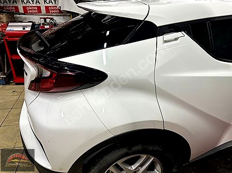 Toyota C-HR Sağ Arka Stop çıkma parça