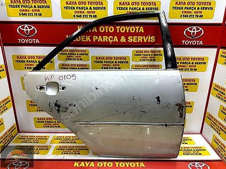 Toyota Camry Kapı (Arka Sağ) çıkma parça