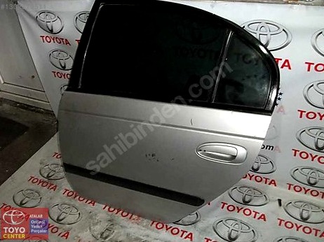 Toyota Carina Kapı (Arka Sol) çıkma parça