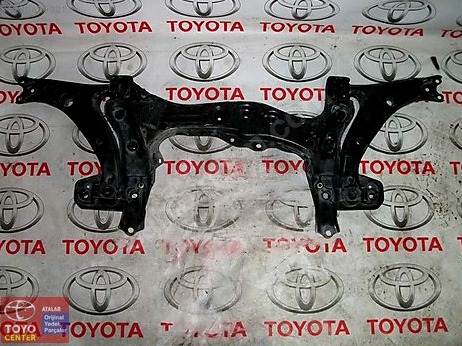 Toyota Corolla Travers çıkma parça
