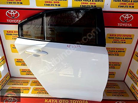 Toyota Corolla Kapı (Arka Sağ) çıkma parça