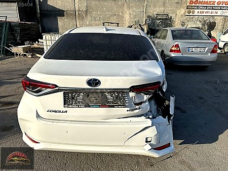 Toyota Corolla Sol Arka Stop çıkma parça