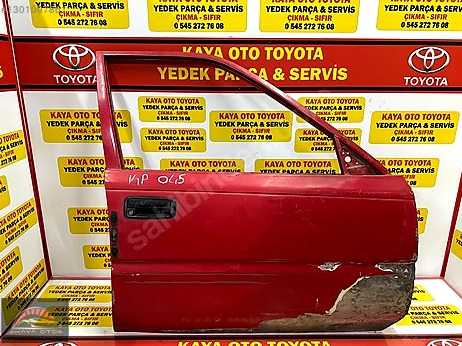 Toyota Corolla Kapı (Ön Sağ) çıkma parça
