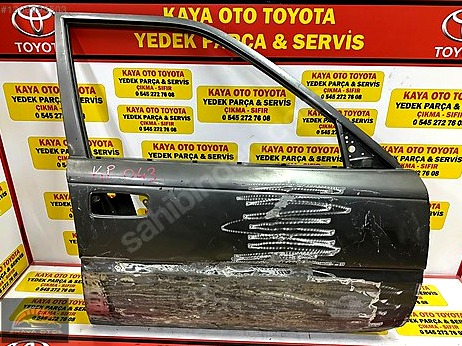 Toyota Corolla Kapı (Ön Sağ) çıkma parça
