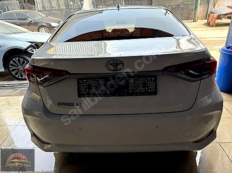 Toyota Corolla Bagaj Kaplaması çıkma parça