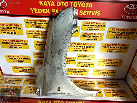 Toyota Corolla Çamurluk (Ön) çıkma parça
