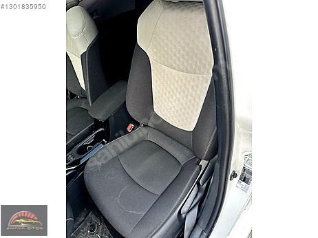 Toyota Corolla Ön Koltuk çıkma parça
