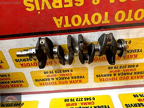 Toyota Corolla Krank Mili çıkma parça
