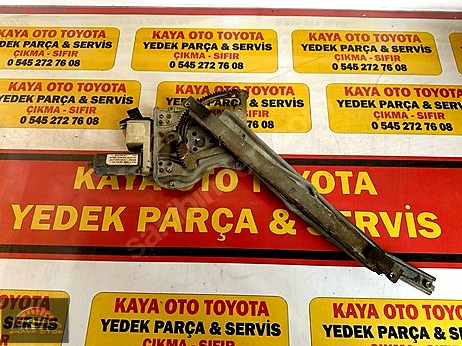 Toyota Corolla Kapı (Ön Sağ) çıkma parça