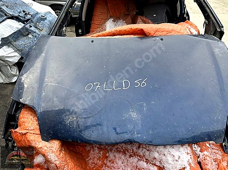 Toyota Corolla Kaput çıkma parça