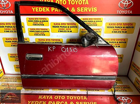 Toyota Corolla Kapı (Ön Sağ) çıkma parça
