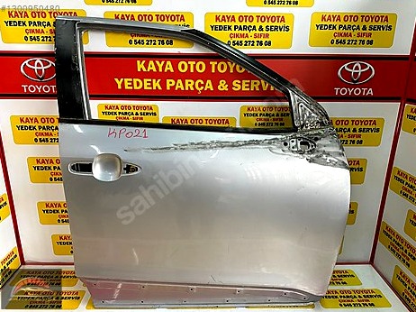 Toyota Yaris Kapı (Ön Sağ) çıkma parça