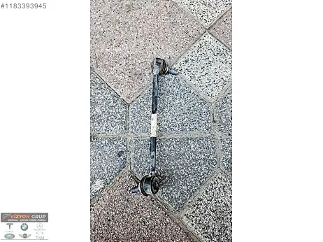 Tesla Model Y Tampon Demiri çıkma parça - VİZYON GRUP ORJİNAL ÇIKMA YEDEK PARÇA İstanbul