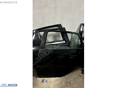 Volkswagen Golf Kapı (Ön Sağ) çıkma parça