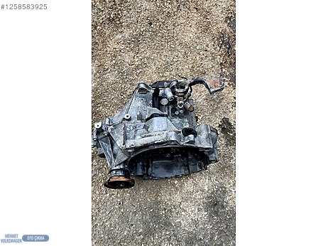 Volkswagen Jetta Şanzıman Komple çıkma parça