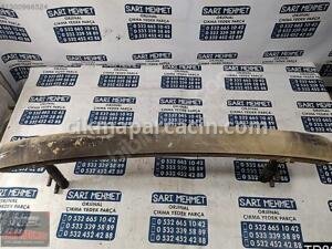 VW PASSAT B5 ARKA TAMPON DEMİRİ ÇIKMA