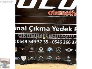 Vw passat b8 ön tampon orta braket 3g0807889