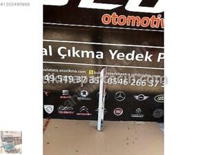Vw passat b8 sağ arka kapı alt çıtası