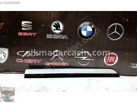 Volkswagen Passat Sağ Kapı Çıtası çıkma parça