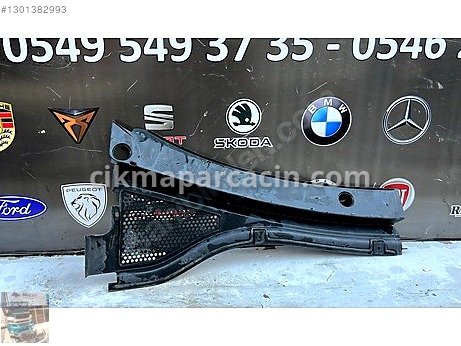 Volkswagen Tiguan Ön Cam Izgarası çıkma parça