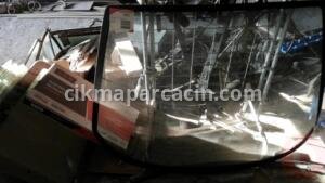 AUDİ 80 1987 1991 RZT ARKA CAM YENİ – Sakarya Çıkma Parça
