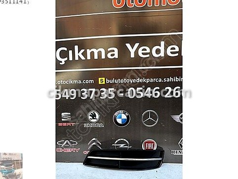 Audi A3 Sis Farı Çerçevesi çıkma parça