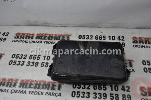 Audi A4 Sigorta Kutusu çıkma parça
