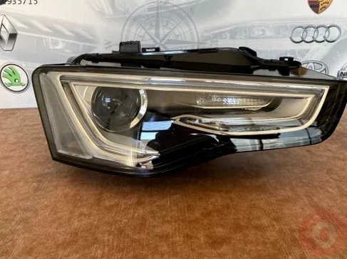 Audi A5 Sağ Ön Far çıkma parça - ANKA OTO YEDEK PARÇA İZMİR