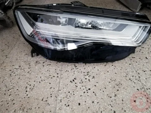 Audi A6 Sağ Ön Far çıkma parça - ANKA OTO YEDEK PARÇA İZMİR