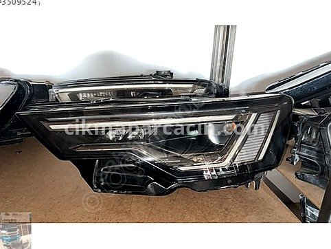Audi A6 Sol Ön Far çıkma parça
