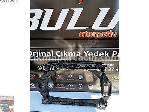 Audi Q3 Ön Panel çıkma parça