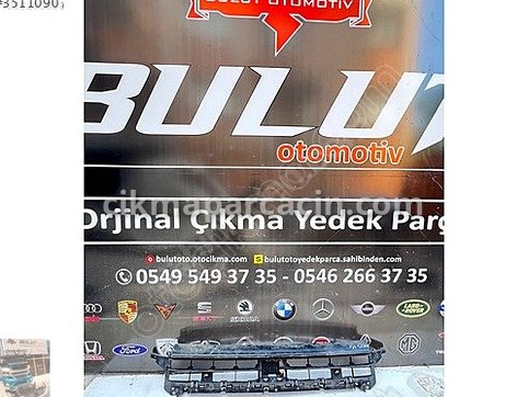 Audi Q3 Tampon Izgarası çıkma parça