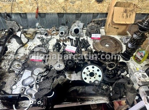 Toyota Avensis Komple Motor çıkma parça