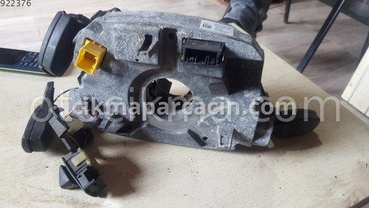 BMW 5 Serisi Sinyal Kolu çıkma parça