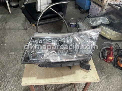 Chevrolet Cruze Sol Ön Far çıkma parça
