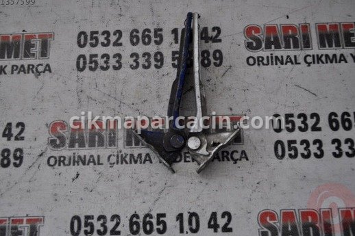 Volkswagen Jetta Kaput Menteşesi çıkma parça