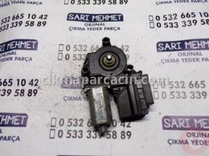 ÇIKMA 7H1 959 802 SAĞ ÖN CAM MOTOR – Konya Çıkma Parça