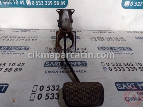 Nissan Pathfinder Pedal çıkma parça