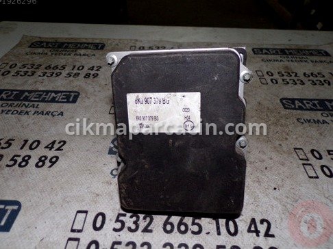 Audi A4 ABS Beyni çıkma parça