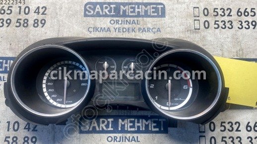 Alfa Romeo Giulietta Gösterge Paneli çıkma parça