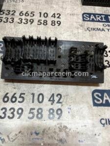 ÇIKMA AUDI 80 443941822A SİGORTA KUTUSU – Konya Çıkma Parça