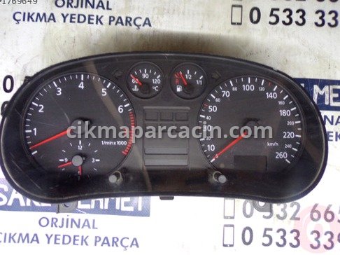 Audi A3 Gösterge Çerçevesi çıkma parça