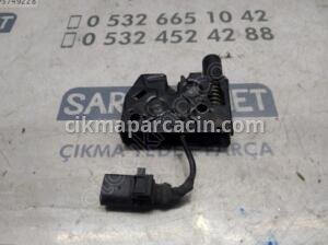 ÇIKMA AUDİ A3 MOTOR KAPUTU KİLİDİ 8V0823509A 2013-2020 – Konya Çıkma Parça