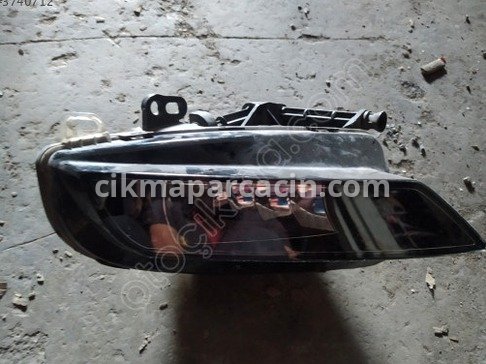 Audi A3 Sis Farı çıkma parça