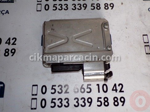 Audi A4 Motor Beyni çıkma parça