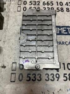 ÇIKMA AUDI A4 8T0 035 462 MULTİMEDYA ARAYÜZ KONTROL BEYNİ – Konya Çıkma Parça
