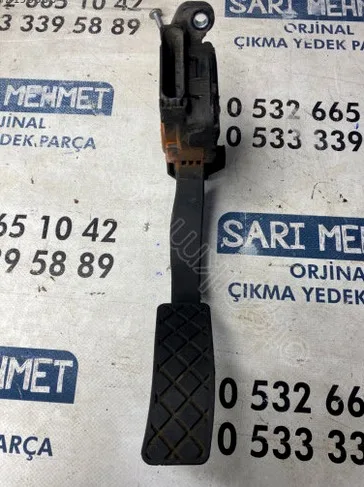 Audi A4 Pedal çıkma parça - SARI MEHMET OTO YEDEK PARÇA Konya