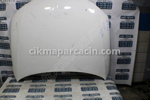 Audi A4 Kaput çıkma parça